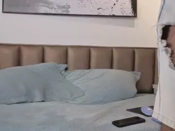 Chaturbate Live Sex Cam of ethan__walker