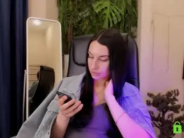 Chaturbate Nude Webcam of milana_miln