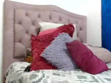 Chaturbate Free Porn Cam of saraadollxx