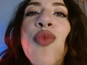 Chaturbate Live Sex Cam of lisa_avila_