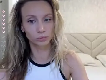Chaturbate Watch Live Sex Cams of alicewonders_