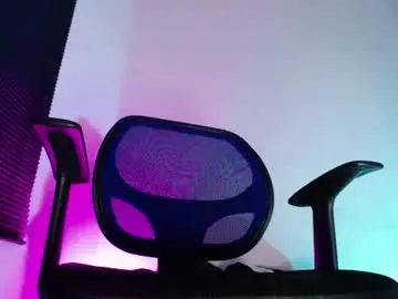 Chaturbate Live Sex Cam of zac_watson