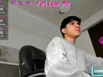 Chaturbate Sex Cam of dyla_n18_