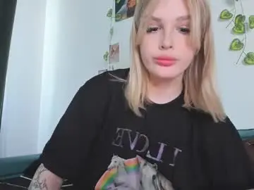 Chaturbate Best live sex cam show of krisi_myrr