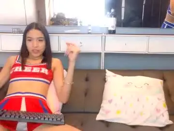 Chaturbate Adult Webcams of littlejennifer18