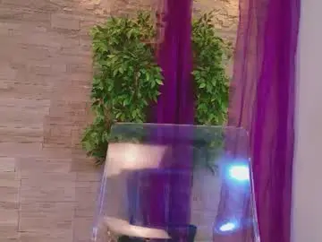 Chaturbate Watch Live Sex Cams of nataliadoll_
