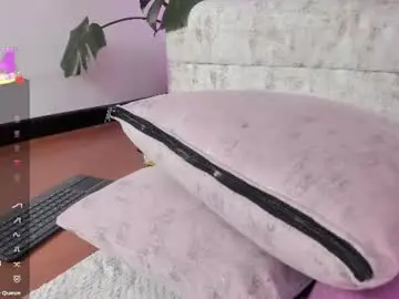 Chaturbate Watch Live Sex Cams of missweetpeach