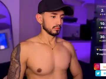 Chaturbate Best live sex cam show of axelking13