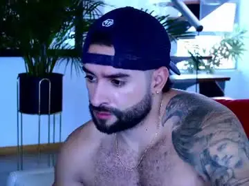 Chaturbate Live Porn of lukhass