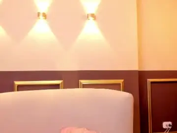 Chaturbate Free Live Porn of milaowens