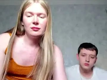 Chaturbate Live Porn of stassie_mil