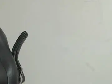 Chaturbate Nude Webcam of brant_garcia