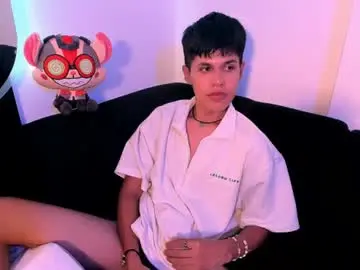 Chaturbate Sex Cam of haku_ghospel