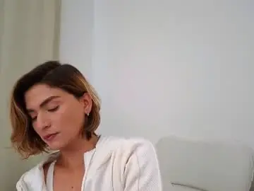 Chaturbate Watch Live Sex Cams of skyamber8v2