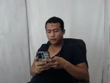 Chaturbate Free Live Porn of 09454190636