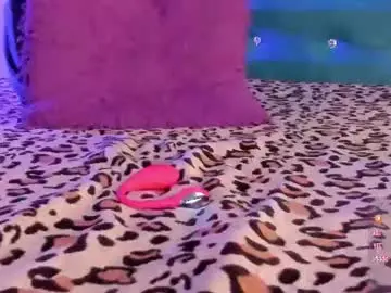 Chaturbate Live Sex of lana_queen13