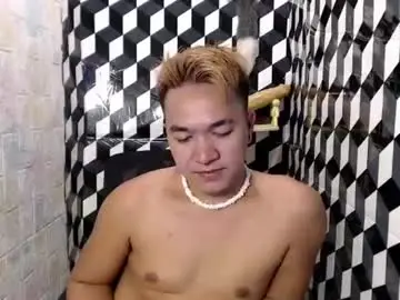 Chaturbate Live Porn of petitehugecockxnxxx