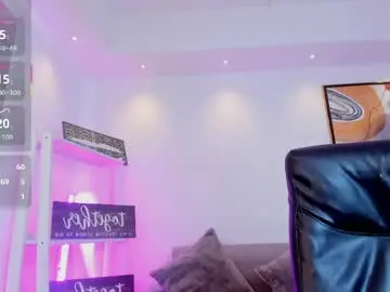 Chaturbate Free Live Porn of martina_mancinii