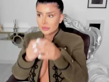 Chaturbate Sex Cam of moniqueeass