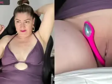 Chaturbate Live Sex Cam of lexalove2