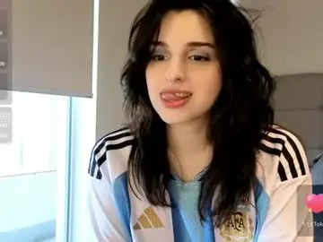 Chaturbate Watch Live Sex Cams of yourfreakygirl