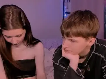 Chaturbate Live Sex Cam of coddleweeper