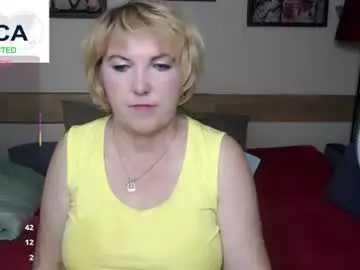Chaturbate Nude Webcam of mature_blonde7