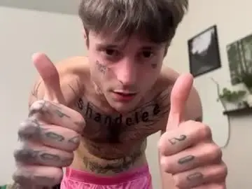 Chaturbate Live Sex Cam of prettyboyszn