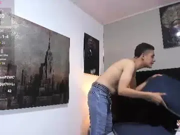 Chaturbate Sex Cam of adam_walker_1