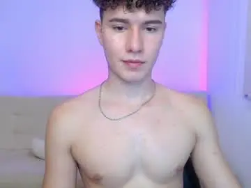 Chaturbate Free Live Porn of adrian_morelli