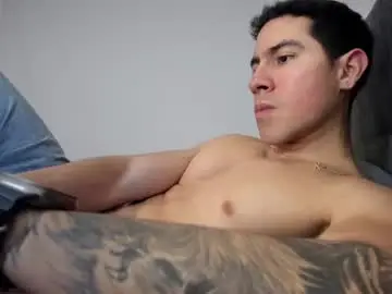 Chaturbate Live Sex Cam of andresjuan92