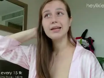 Chaturbate Watch Live Sex Cams of heylixie_