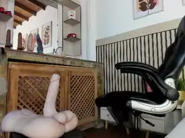 Chaturbate Free Porn Cam of madame_ibby
