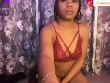 Chaturbate Nude Webcam of lil_momma422