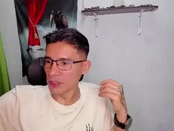 Chaturbate Free Live Porn of patrick_1_