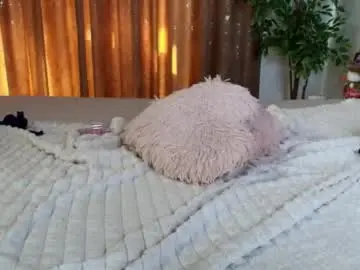 Chaturbate Live Porn of xoxo_cherry1