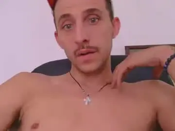 Chaturbate Sex Chat of youknowwhoitis412