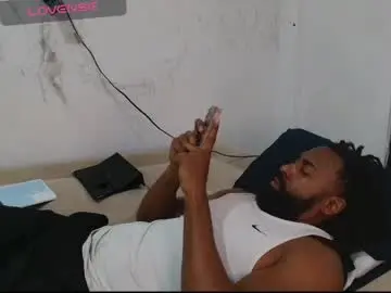 Chaturbate Live Sex Cam of blackmuscles77