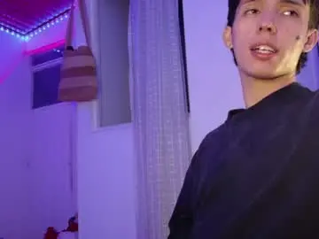 Chaturbate Live Sex Cam of dani_dancer
