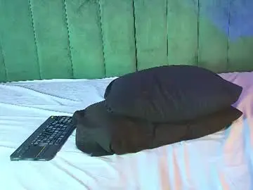 Chaturbate Watch Live Sex Cams of alana_petite