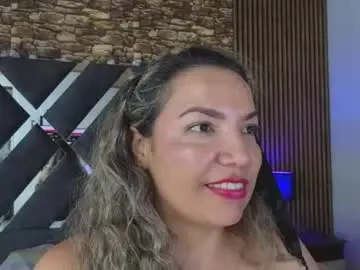 Chaturbate Live Sex Cam of marie_hss