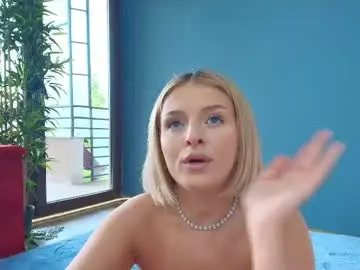 Chaturbate Live Sex Cam of _parishill