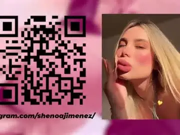 Chaturbate Live Sex Cam of candyshe