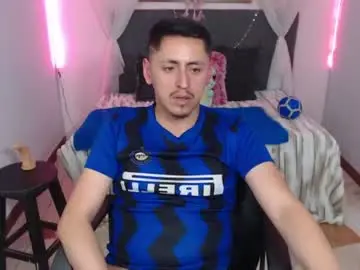 Chaturbate Free Porn Cam of alex_levi