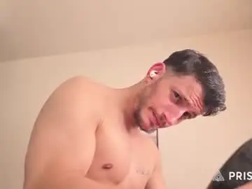 Chaturbate Free Live Porn of hardselfsucker1