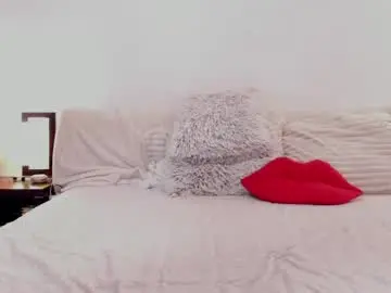 Chaturbate Live Sex Cam of aryahunt