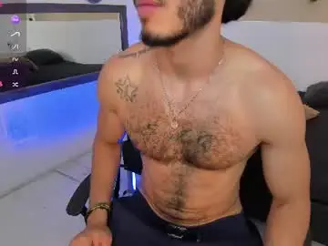 Chaturbate Live Sex Cam of happy_hot7