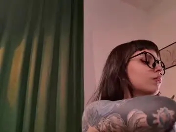 Chaturbate Watch Live Sex Cams of hugme_