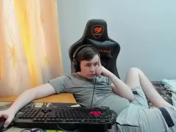 Chaturbate Best live sex cam show of iliaskrislove