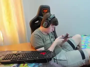 Chaturbate Live Sex Cam of iliaskrislove